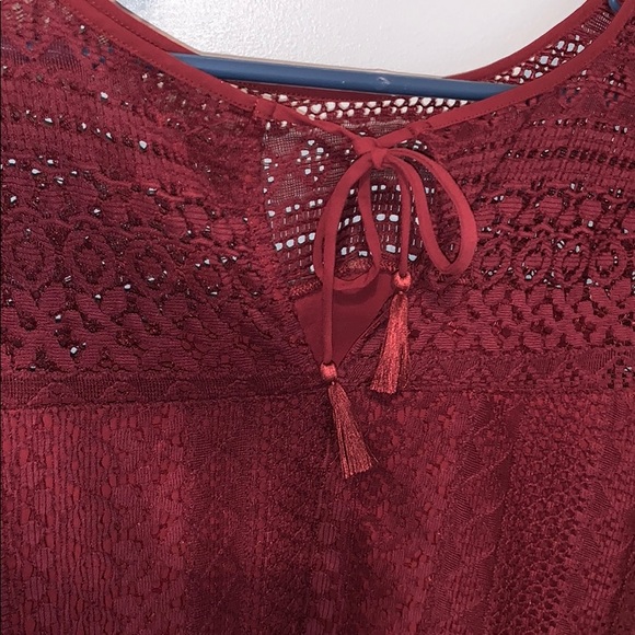 Lace top - Picture 3 of 5